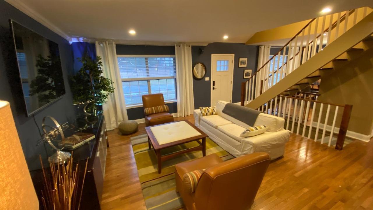 Here It Is! Cool Cape Cod-3 Br-2.5 Bath-12 Guests Olathe Exterior foto